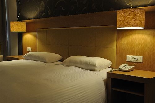 Corfu Mare -adults Only Corfu (city)