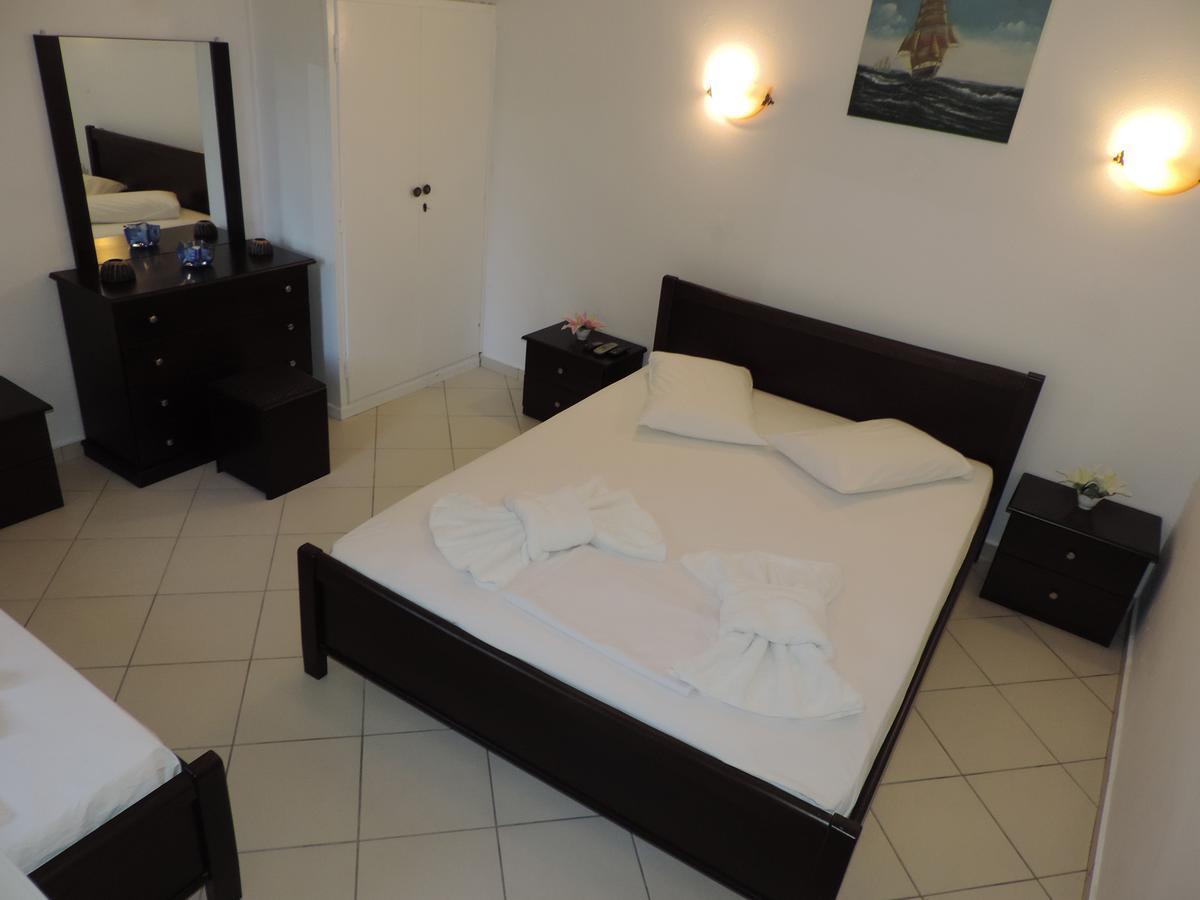 Aparthotel Skyros Avra Residences Skyros