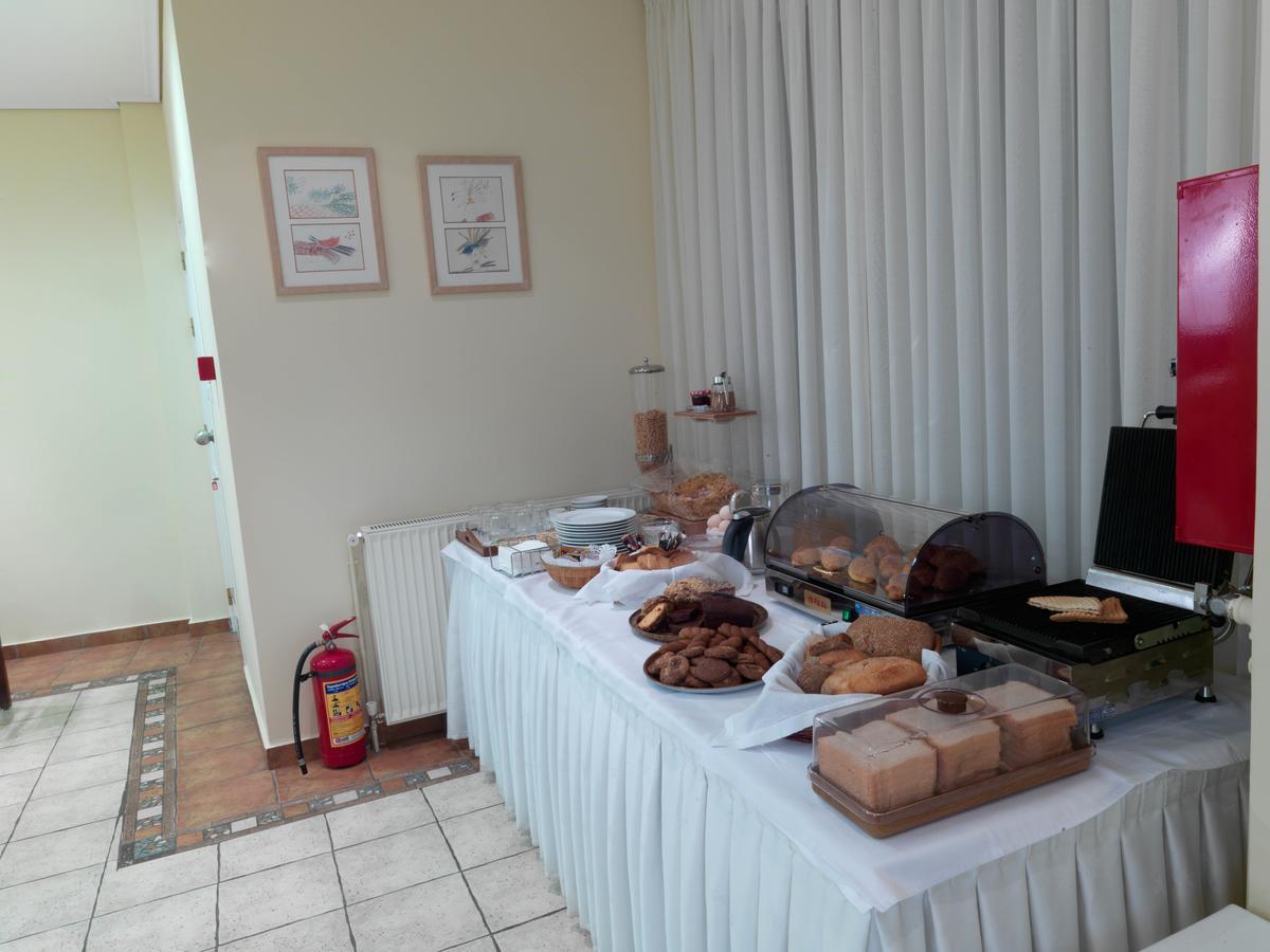 Alex Hotel 2*