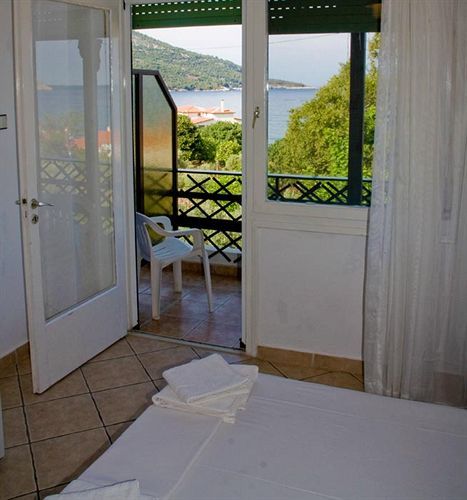 Blue Bay 3*