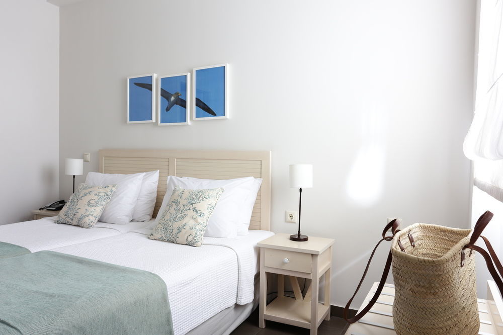 Aparthotel Artina 2*