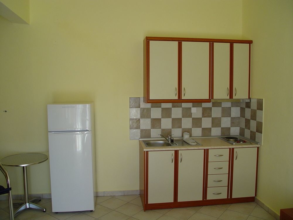 Apartment Pefki Studios