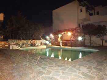 Piliouris Apartment *