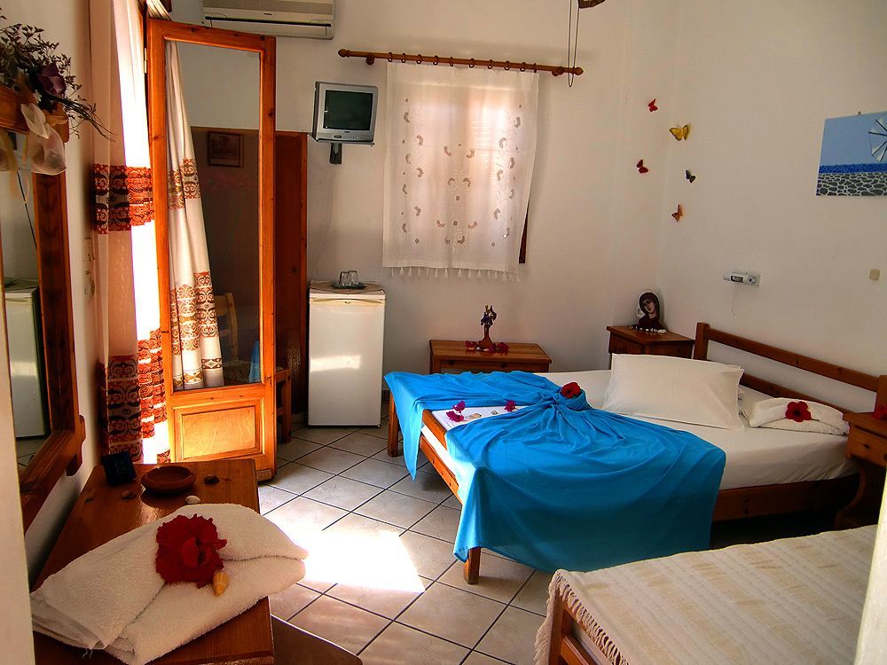 Arian 2* Parikia (Paros)