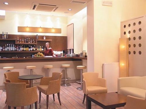 Hotel Diva 2*