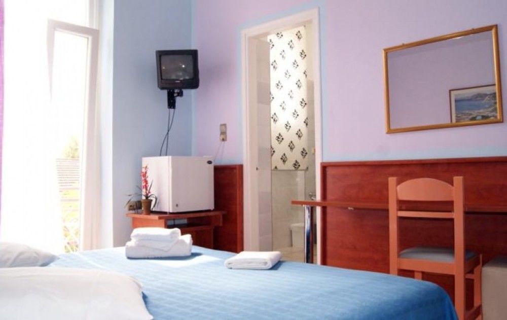 Hotel Diethnes 2*