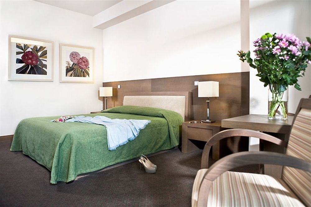 Amalia 4* Athens