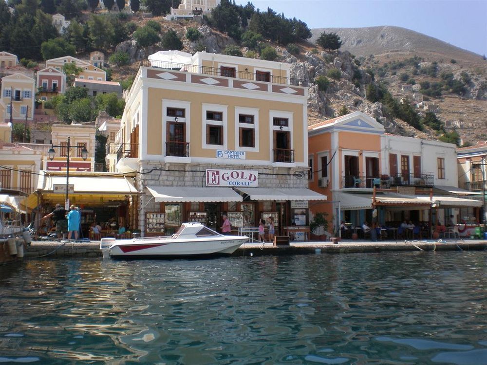 Aparthotel Captain's Symi