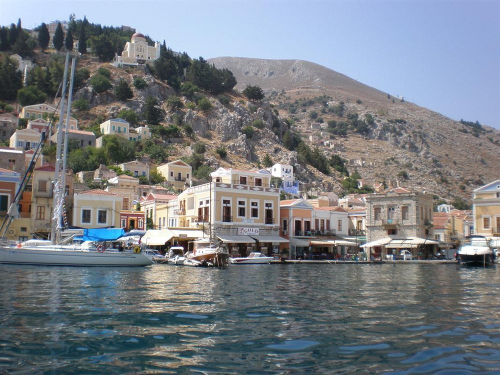 Aparthotel Captain's Symi