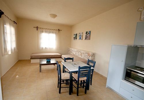 Mandilada Village Hotel 3*