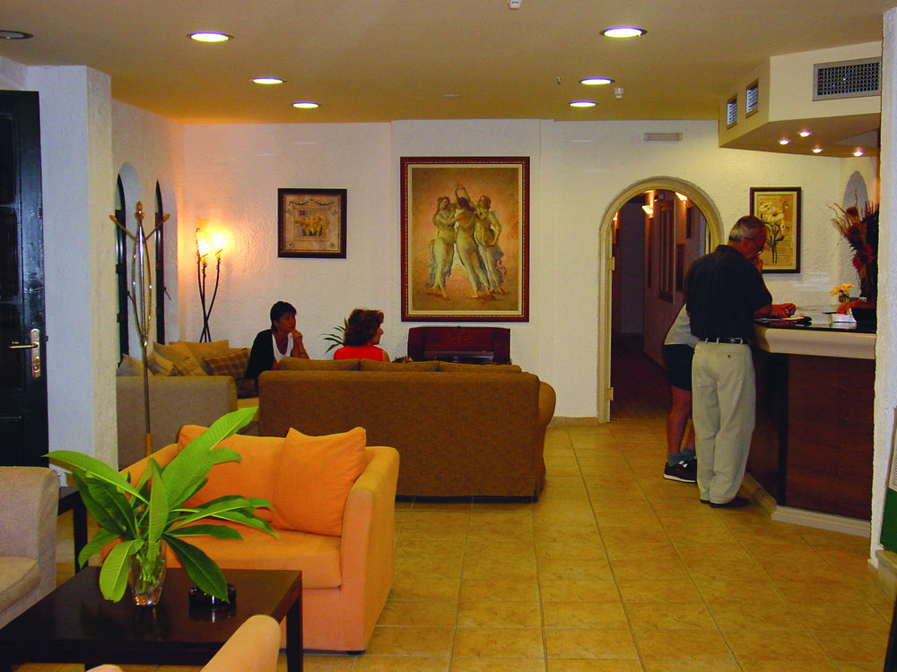 Creta Aquamarine 3*