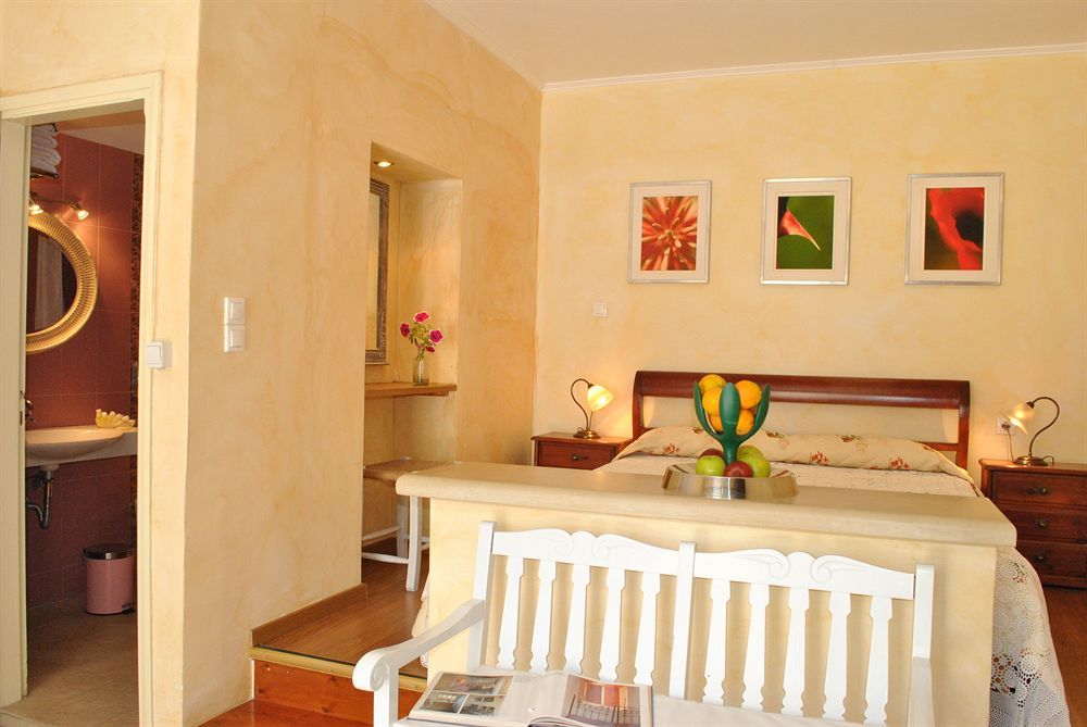 Hotel Mythos Boutique 4*