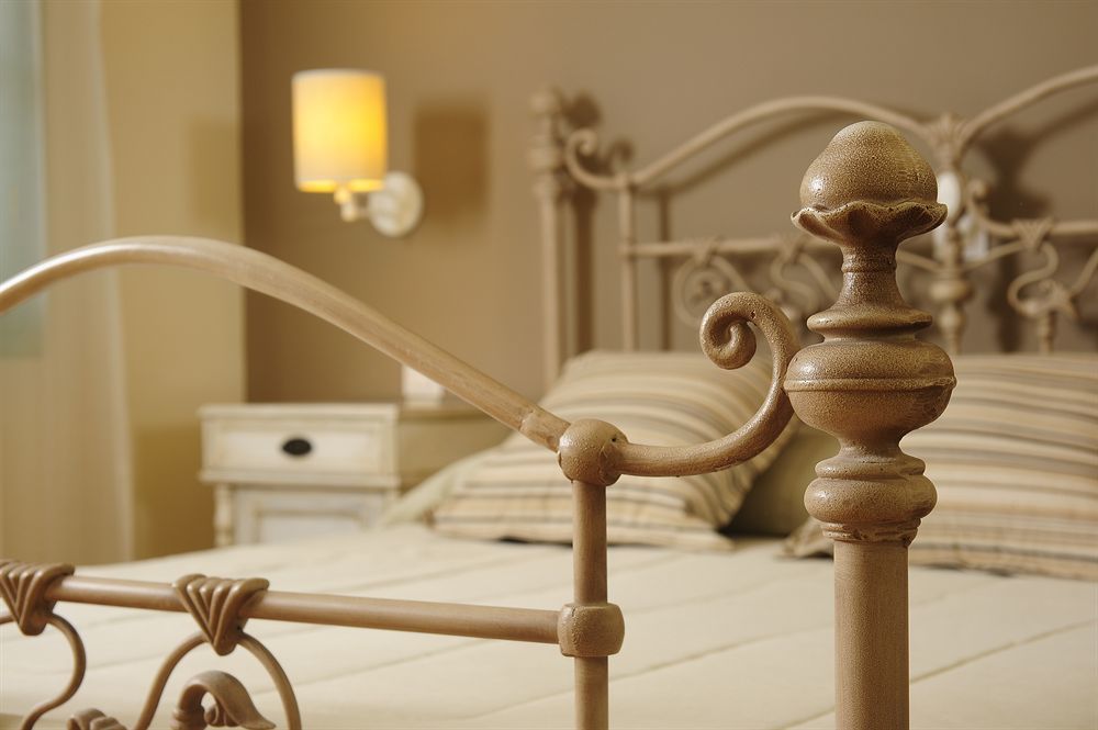 Hotel Mythos Boutique 4*
