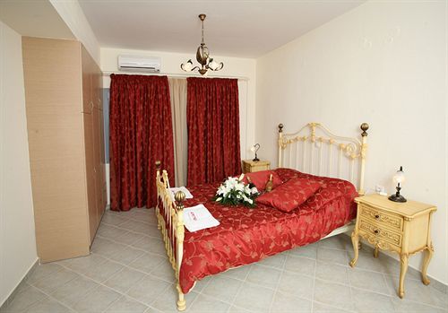 Acrothea Guest house