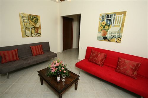 Acrothea Guest house