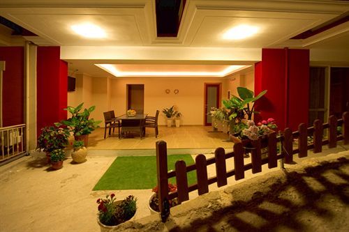 Agnanti Hotel 3*