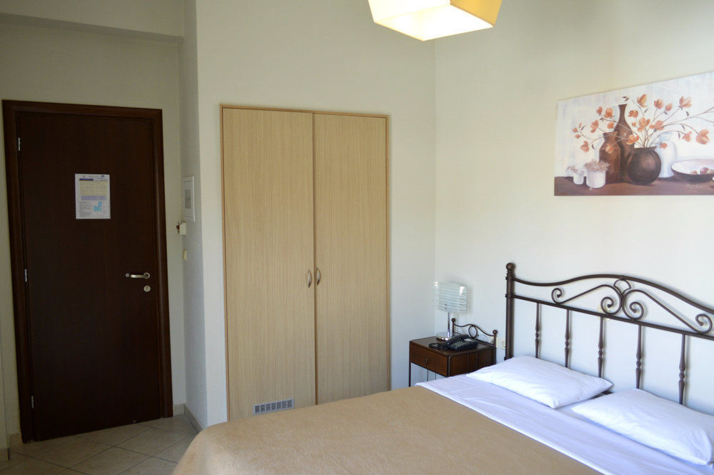 Hotel San Nectarios 2*