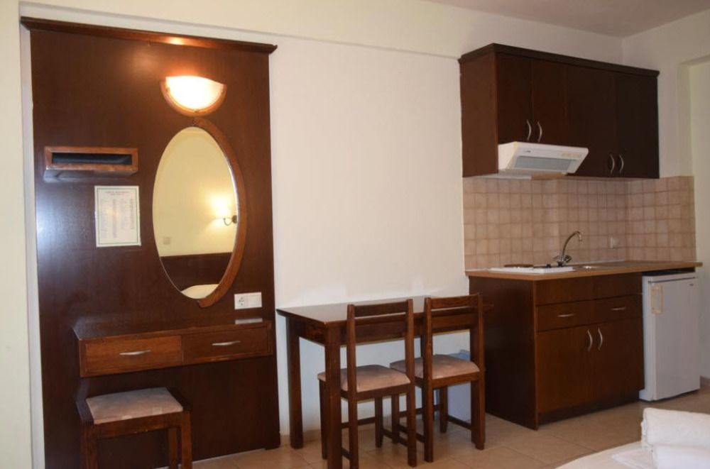 Vangelis Hotel