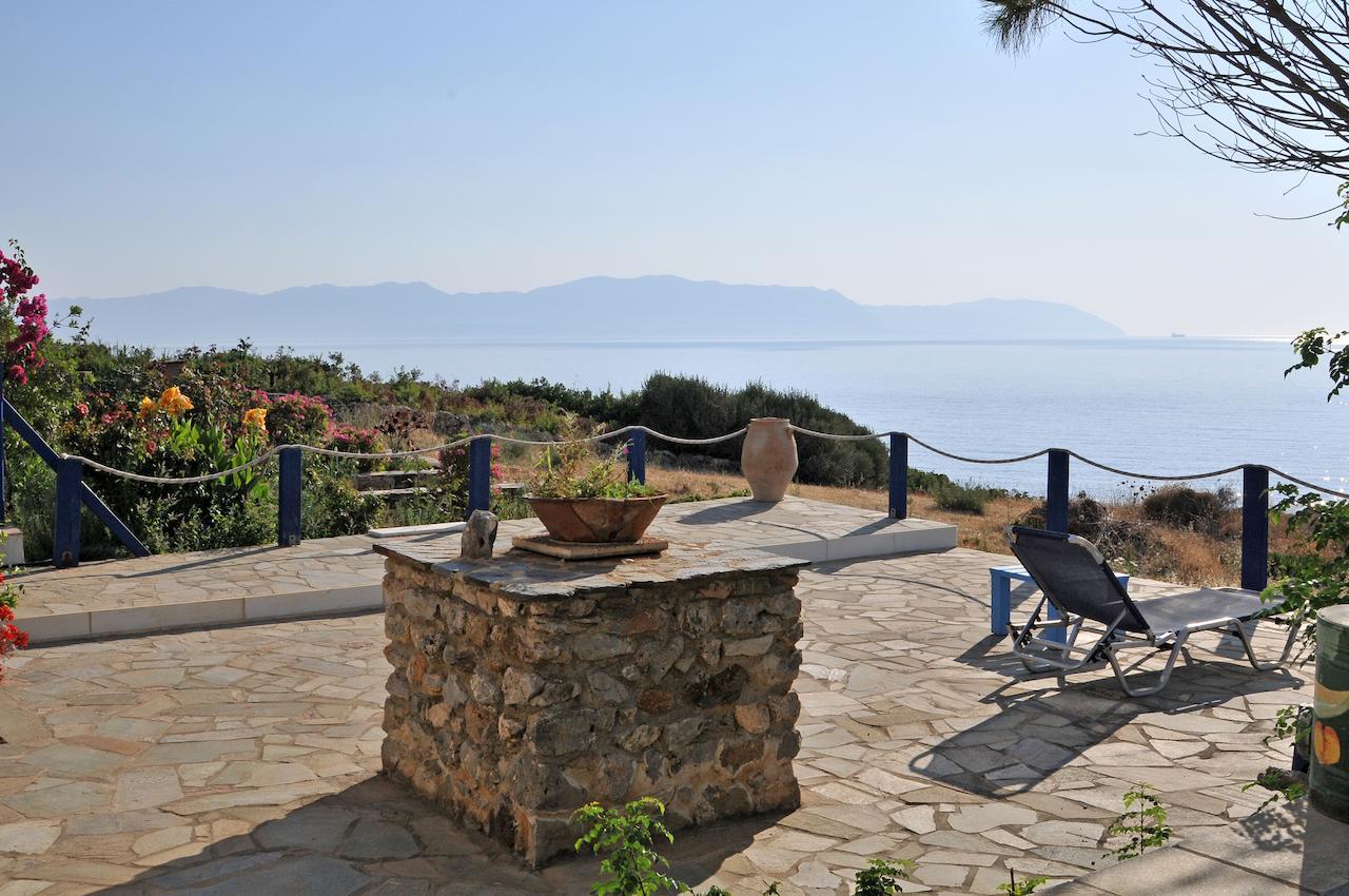 Akrotiri