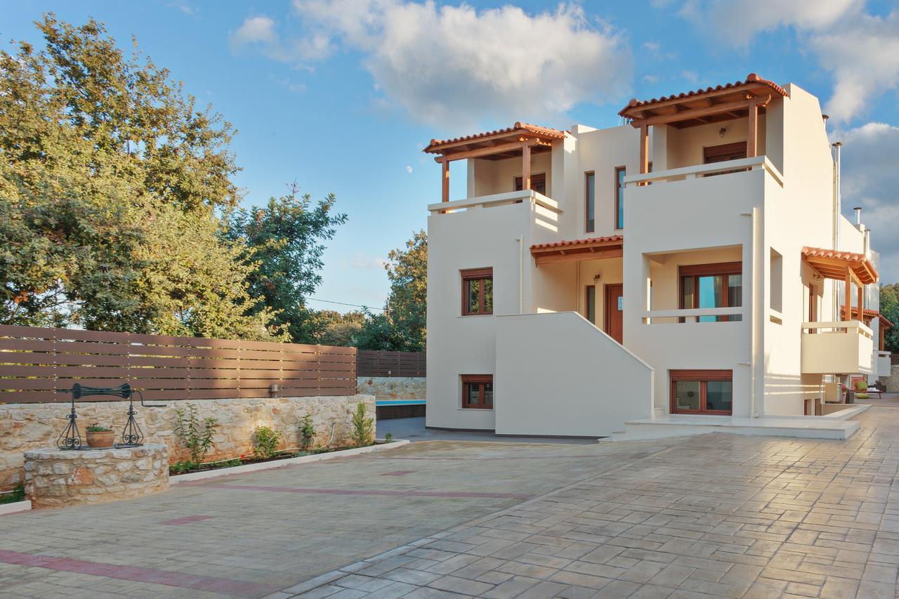 Seasons Villa *