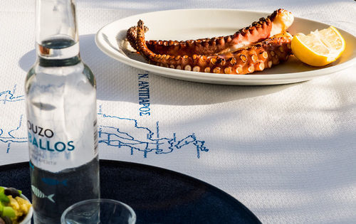 Sunday Hotel Antiparos