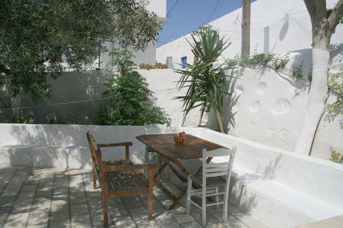 Mantalena Hotel 2*