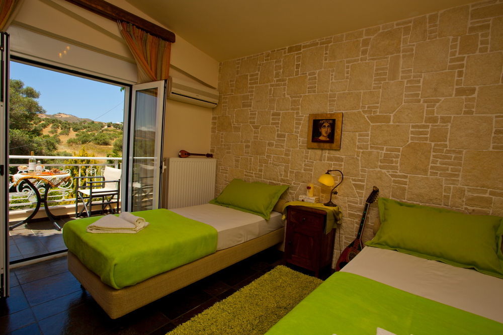 Aurora Villa