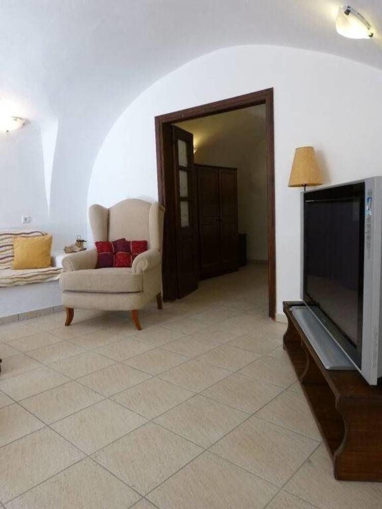 Holiday home Iridanos Cave House *