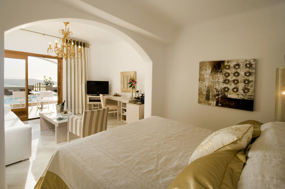Gold - Small Luxury Of The World 4* Imerovigli (Santorini)