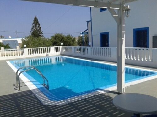 Kapetanios Apartment Perivolos (Santorini)