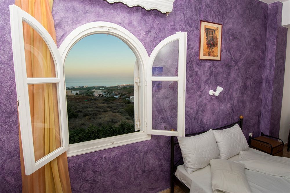 Blue Horizon Apartment Fira (Santorini)