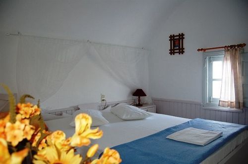 Atlantida Aparthotel