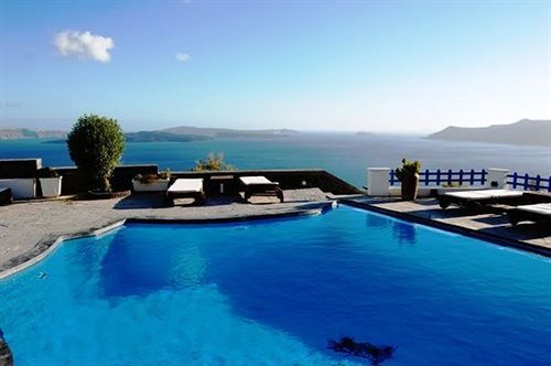 Atlantida Aparthotel Foinikia (Santorini)