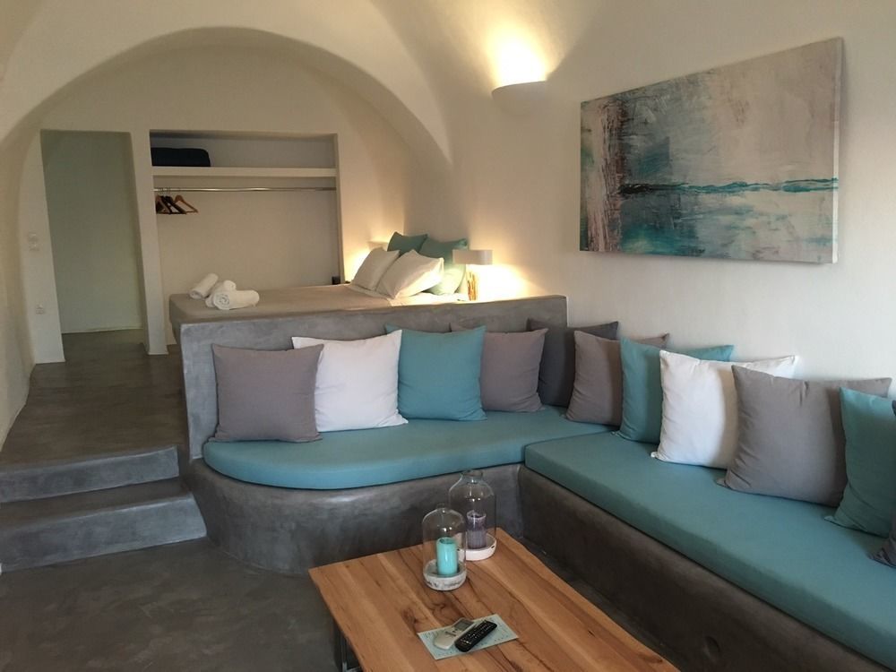 Sunny Hotel 4*