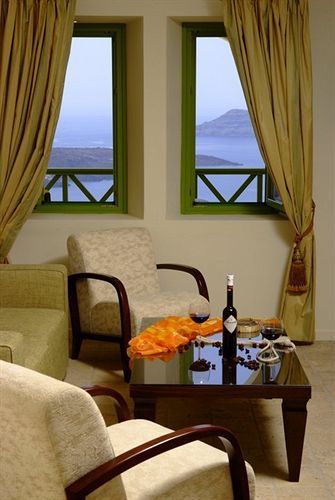 Hotel Adamis Majesty