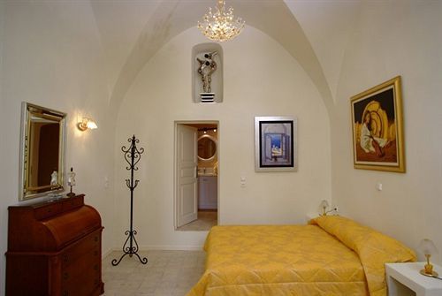 Hotel Adamis Majesty 3*