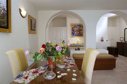 Hotel Adamis Majesty Fira (Santorini)