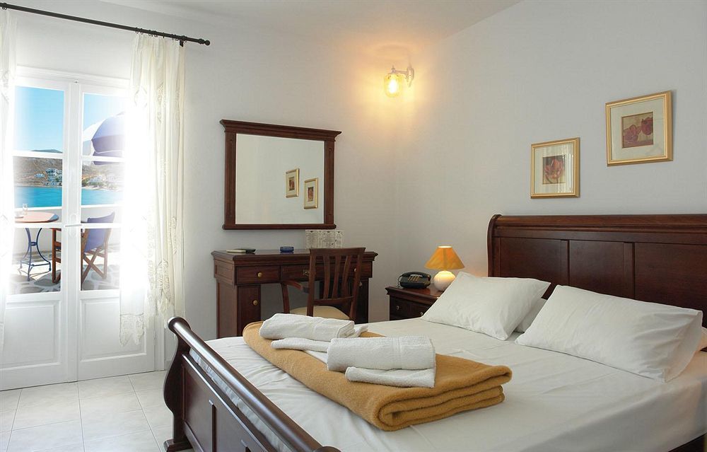 Aparthotel Vardia Bay