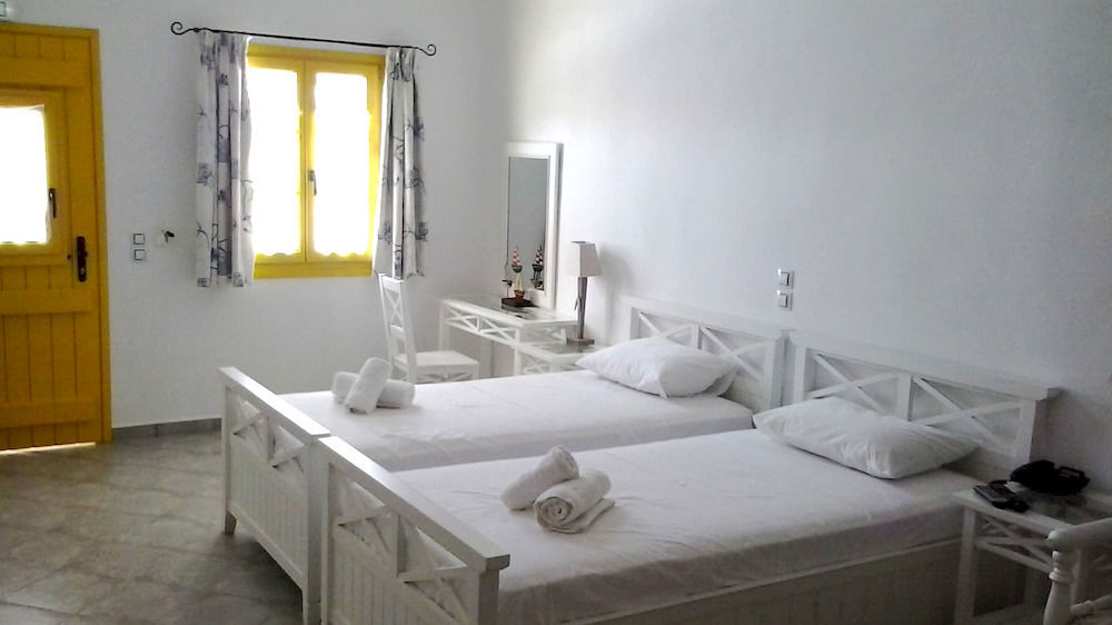 Viva Mare Foinikounta Aparthotel 3*