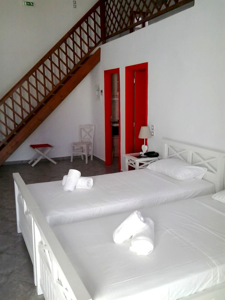Aparthotel Viva Mare Foinikounta Finikounta