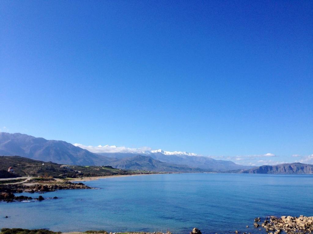 Kanakis Blue