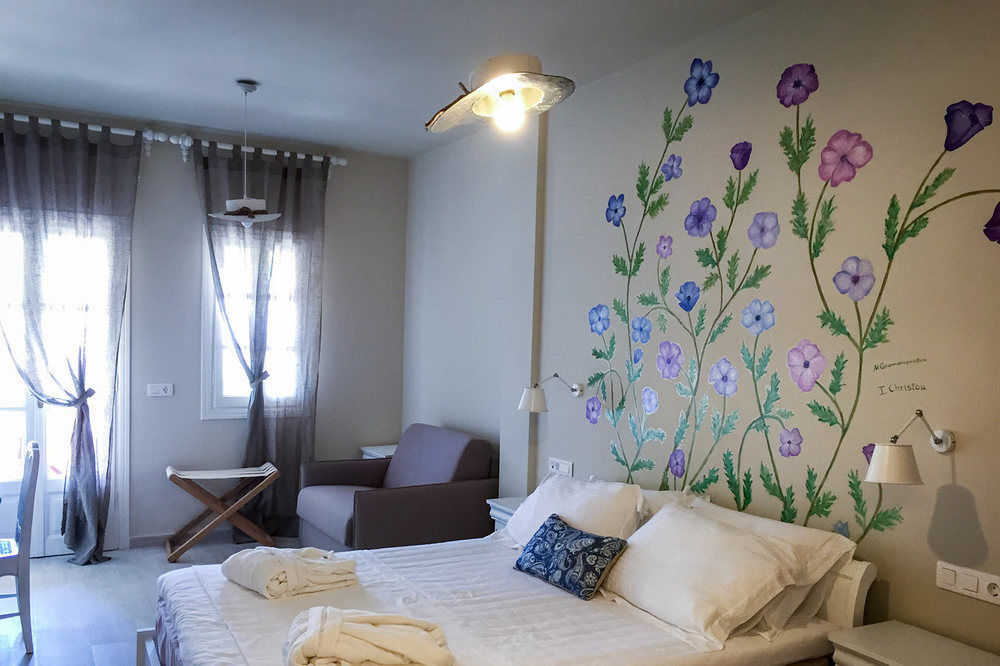 Konstantina Studios Aparthotel Alonnisos Town