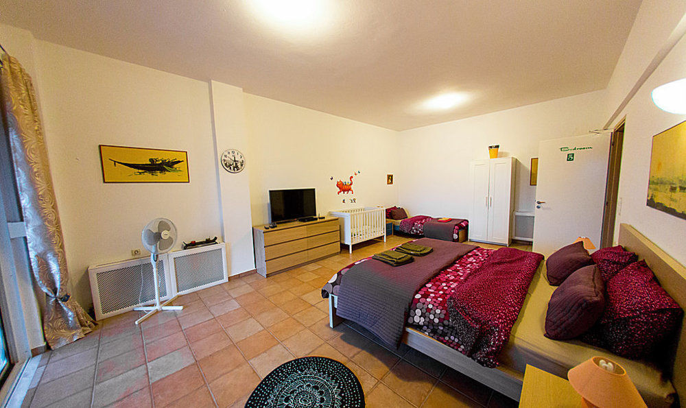 Wild Pear Villa *