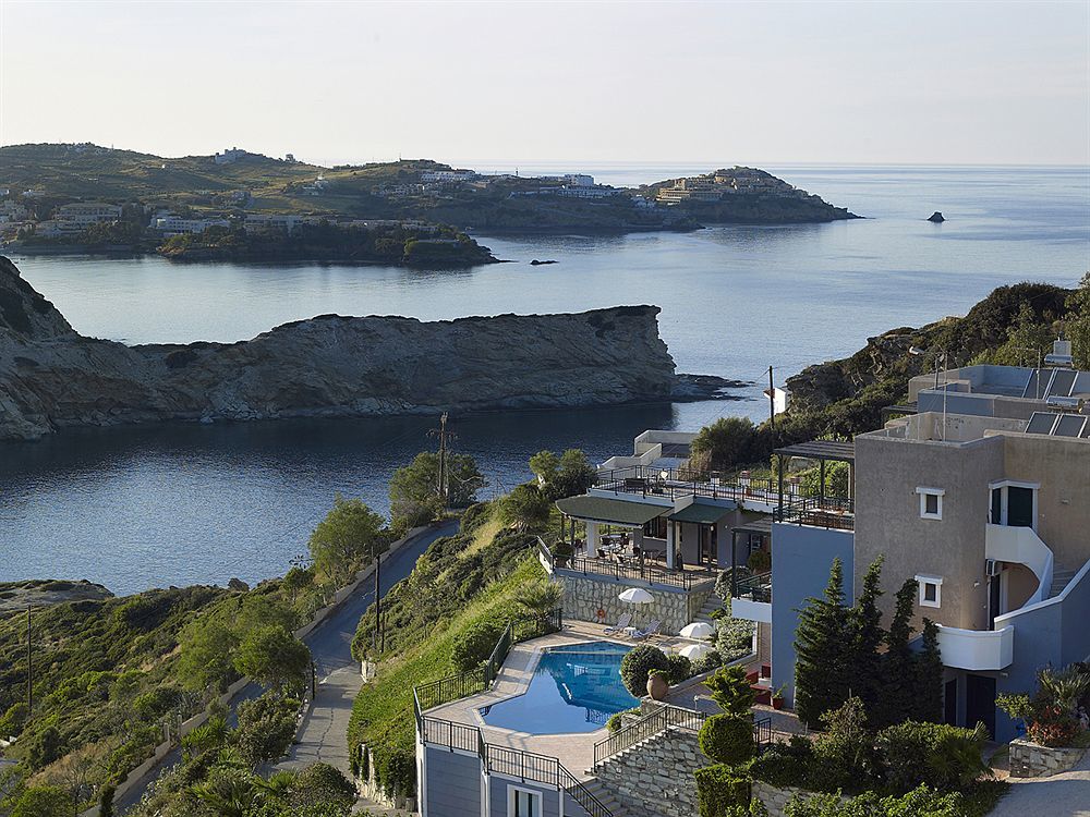 Erivolos & Apartment
