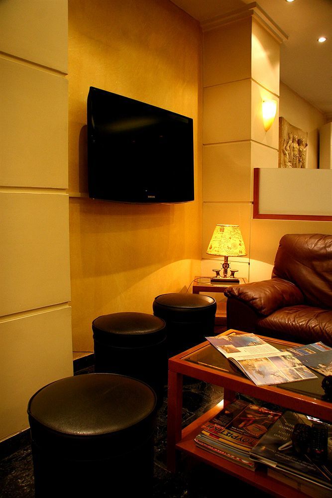 Lilia Hotel 2*