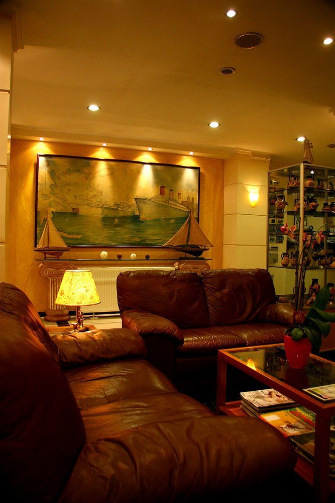 Lilia Hotel 2*