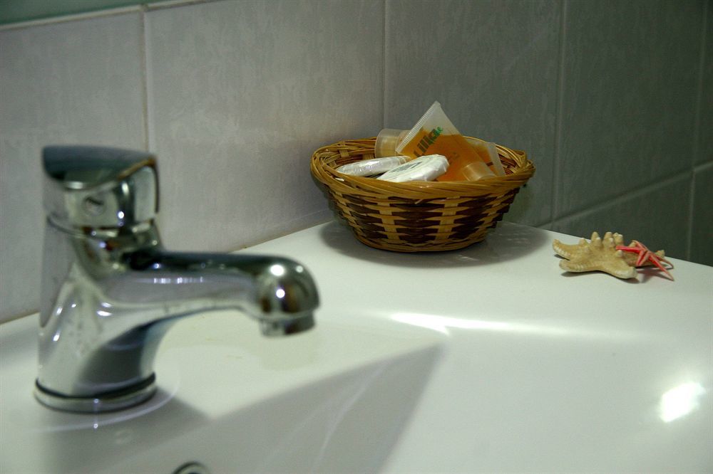 Hotel Lilia Piraeus