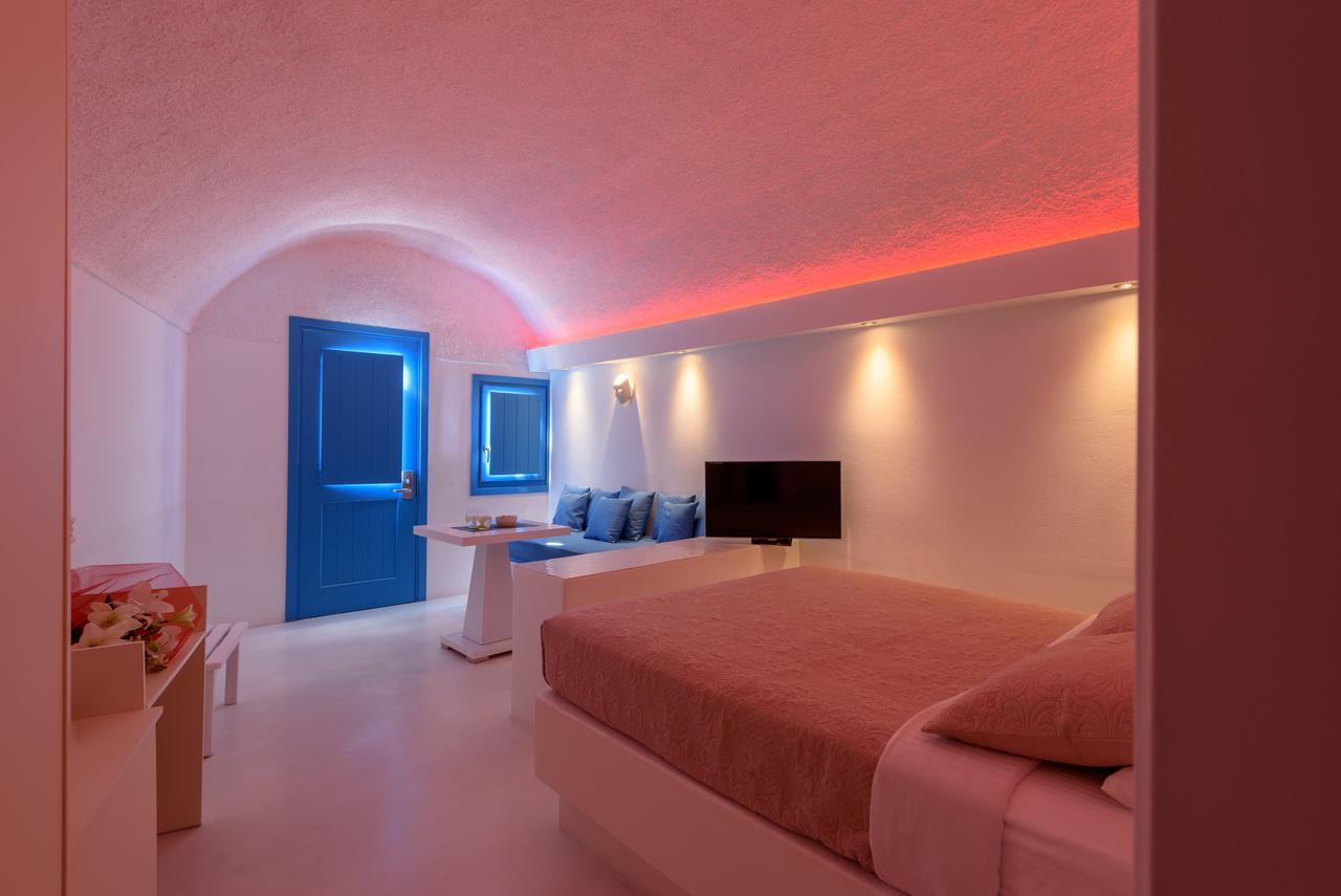 Abyssanto And Hotel Imerovigli (Santorini)