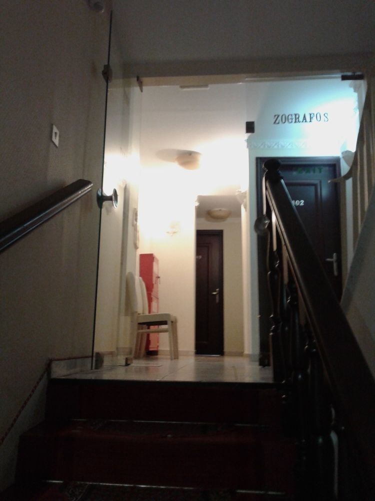 Zografos Hotel