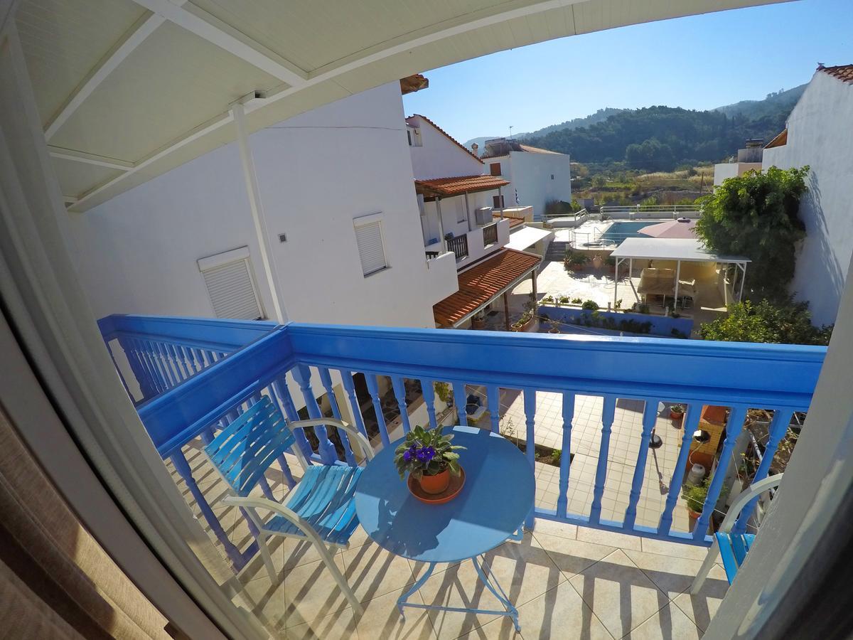 Apartment Blue Sky Kokkari